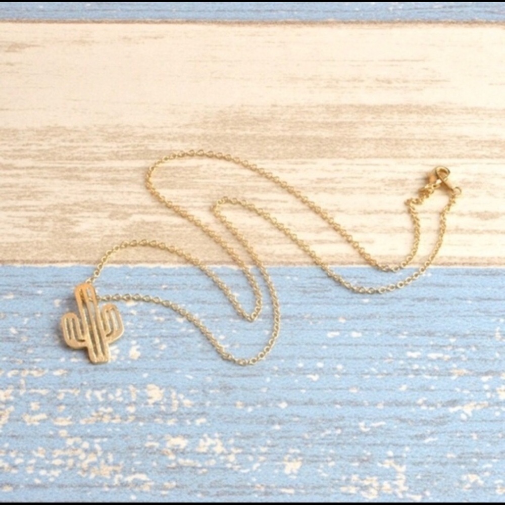 Dainty Gold Cactus Pendant Necklace